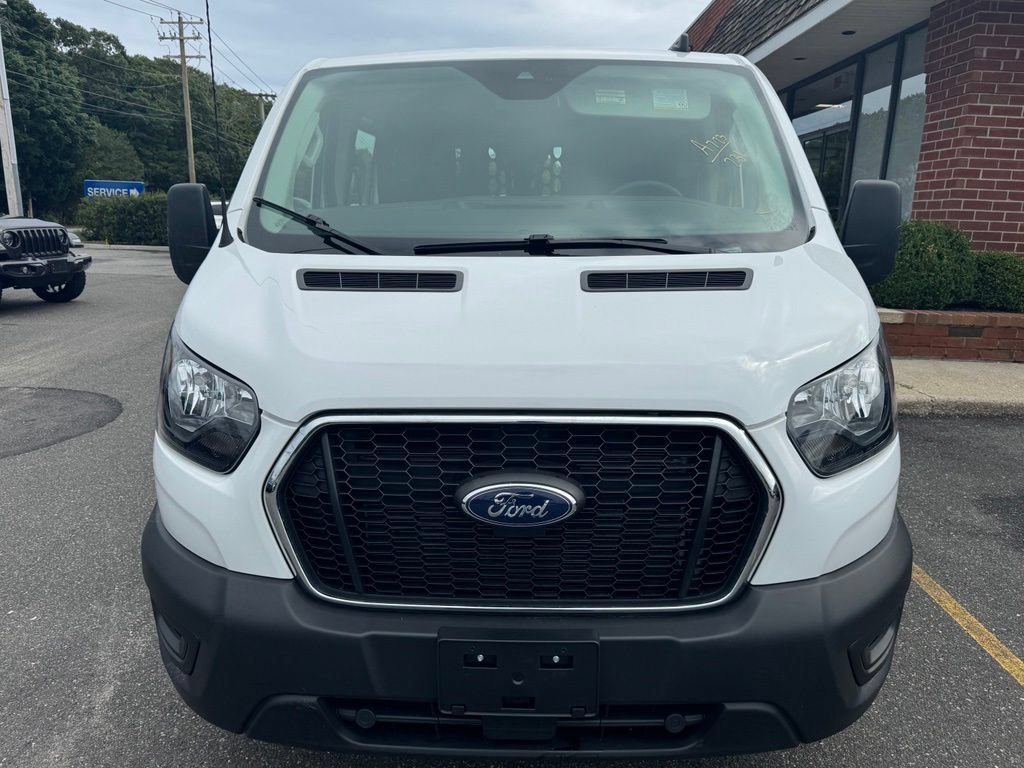 Certified 2025 Ford Transit 250 Low Roof w/ Exterior Upgrade Package RWD image 2