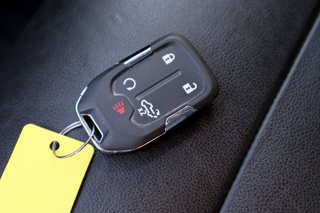 Used 2020 Chevrolet Silverado 1500 LT w/ Texas Edition image 38