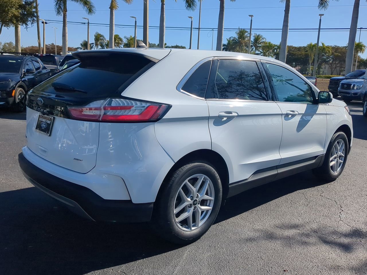 Certified 2024 Ford Edge SEL image 5