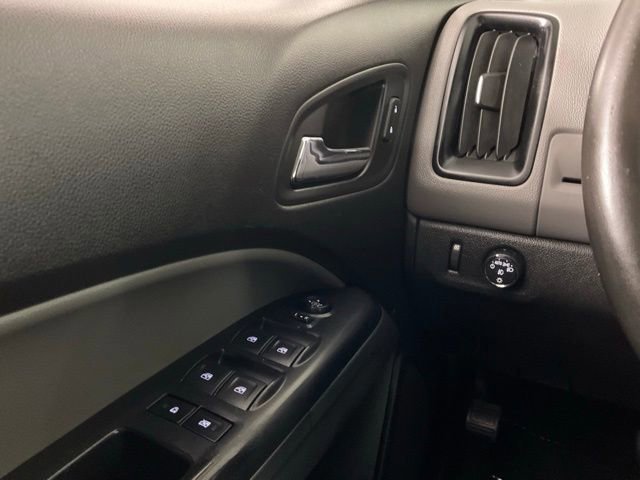 Used 2018 Chevrolet Colorado LT w/ LT Convenience Package image 19