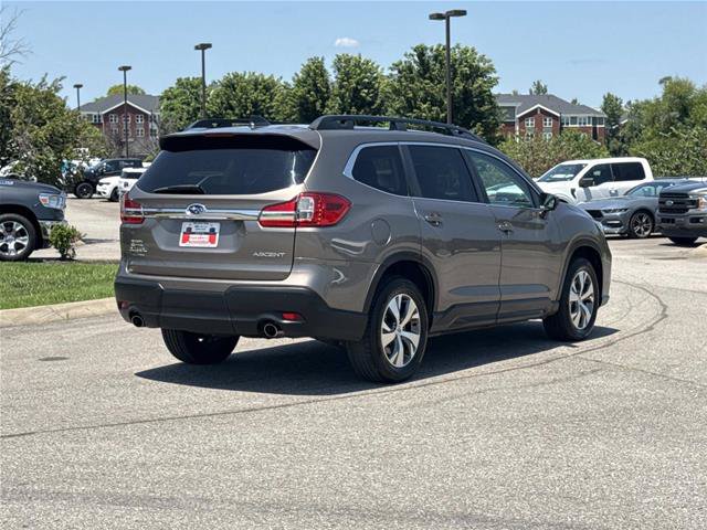 Used 2022 Subaru Ascent Premium w/ Convenience Package AWD/4WD image 5