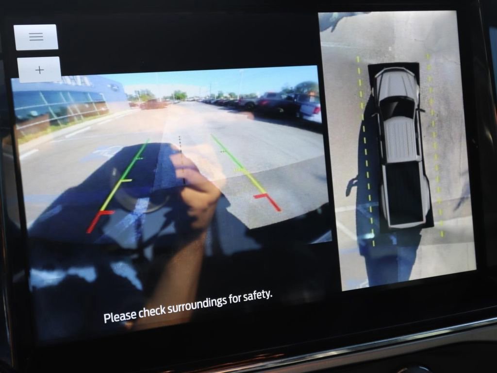 Certified 2022 Ford F450 Platinum w/ FX4 Off-Road Package image 10