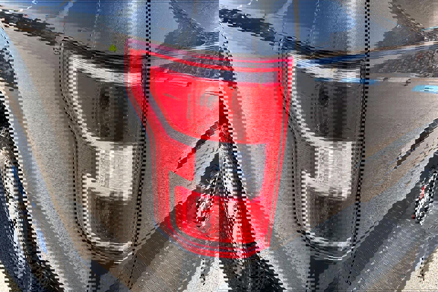 Certified 2018 Ford F150 XLT image 27