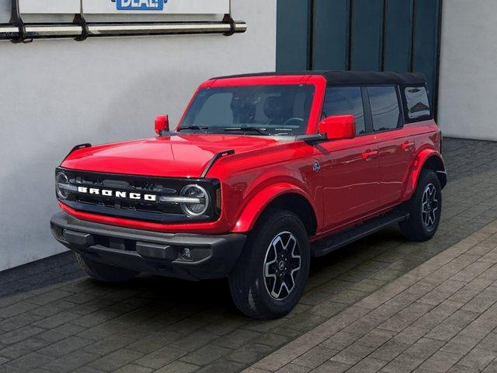 Certified 2024 Ford Bronco Outer Banks AWD/4WD image 7