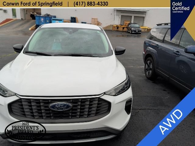 Certified 2024 Ford Escape Active w/ Tech Pack #1 AWD/4WD image 2
