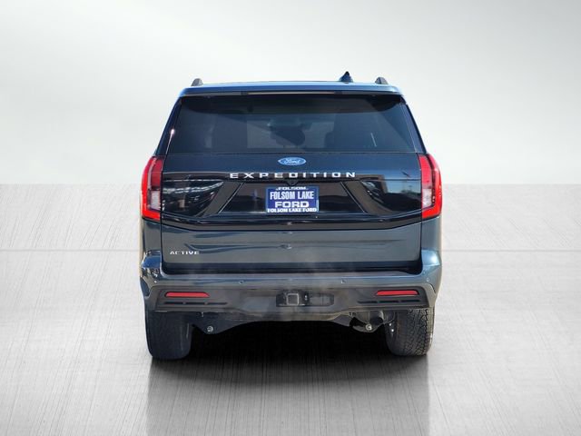 Certified 2025 Ford Expedition Active image 5