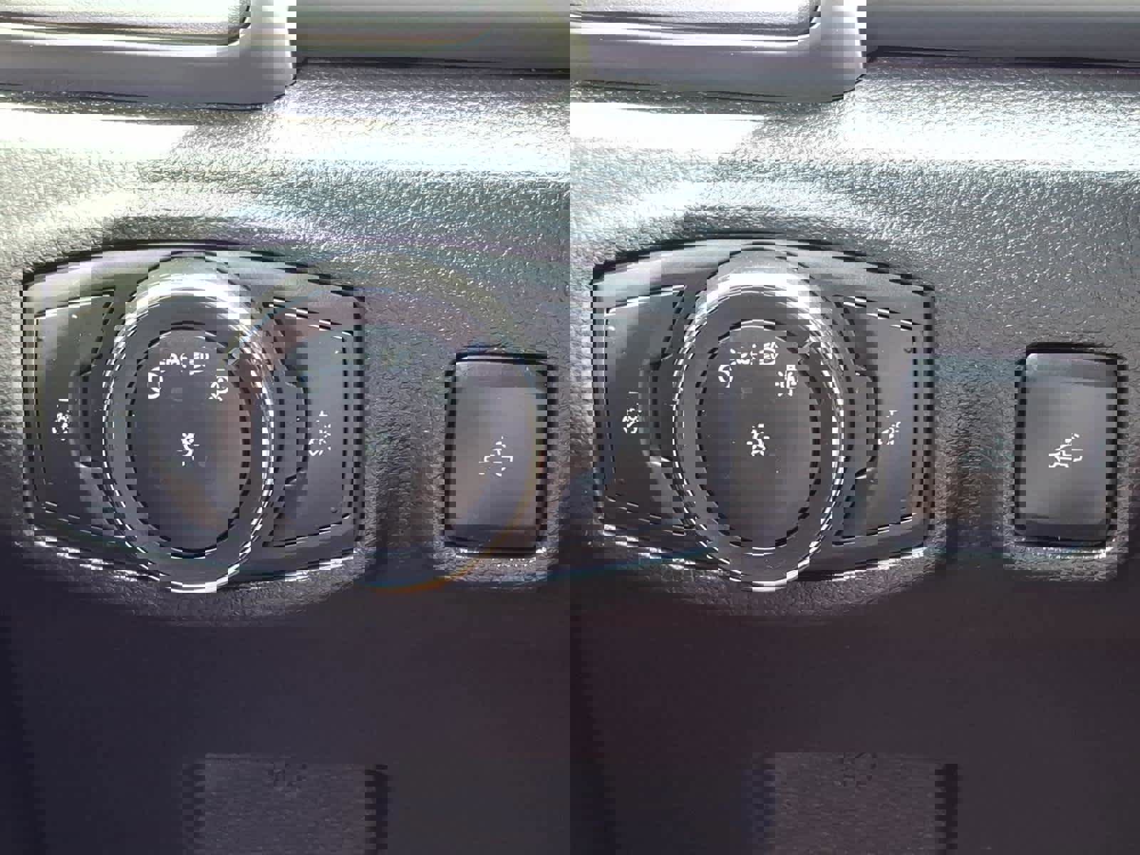 Certified 2022 Ford Ranger XL w/ Equipment Group 101A High image 15