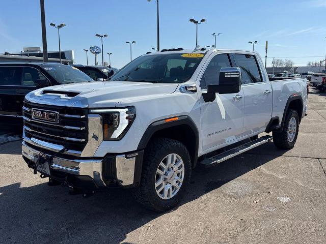 Used 2024 GMC Sierra 2500 SLT w/ SLT Premium Package AWD/4WD image 2