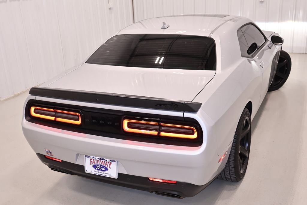 Used 2022 Dodge Challenger SRT Hellcat w/ Plus Package RWD image 38