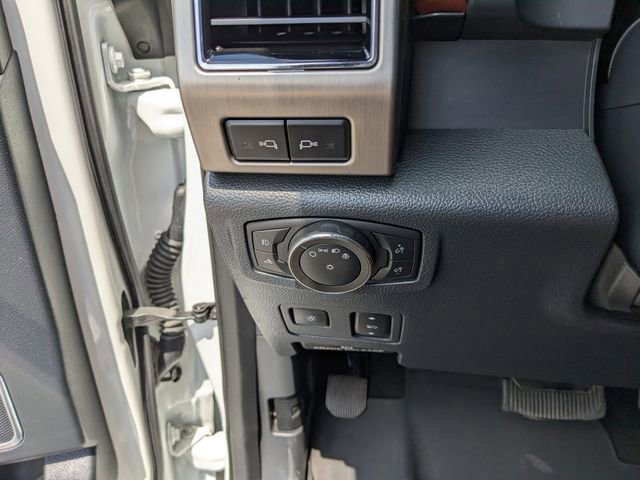 Certified 2022 Ford F450 Platinum w/ FX4 Off-Road Package image 31