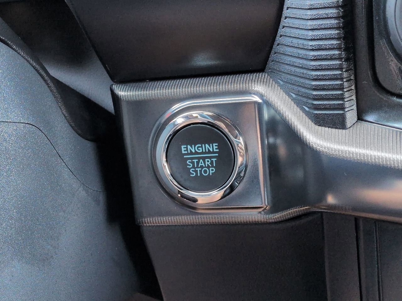 Certified 2025 Ford F150 Raptor AWD/4WD image 28