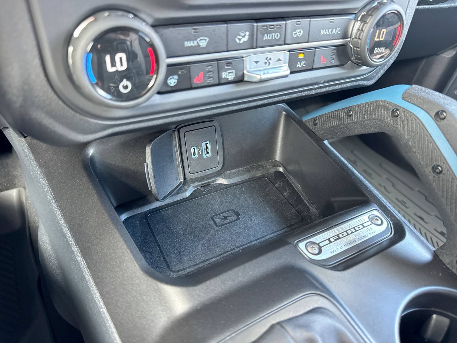 Certified 2023 Ford Bronco Wildtrak AWD/4WD image 38