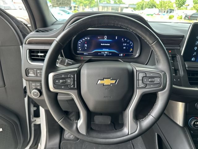 Used 2024 Chevrolet Suburban LT w/ Luxury Package AWD/4WD image 15