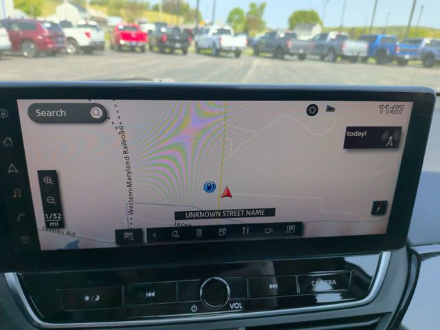 Used 2023 Nissan Altima 2.5 SR w/ SR Premium Package AWD/4WD image 12