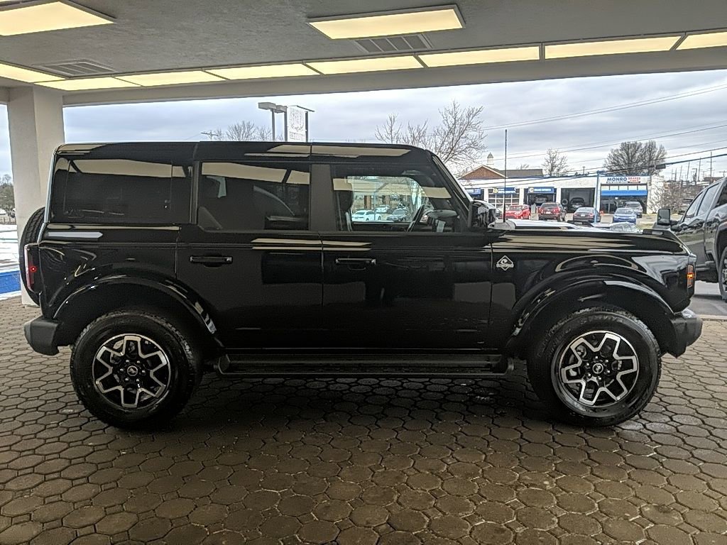 Certified 2025 Ford Bronco Outer Banks image 4