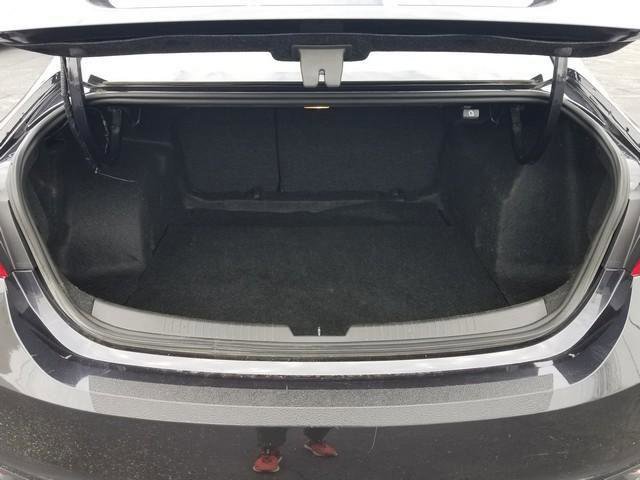 Used 2023 Chevrolet Malibu LT image 9