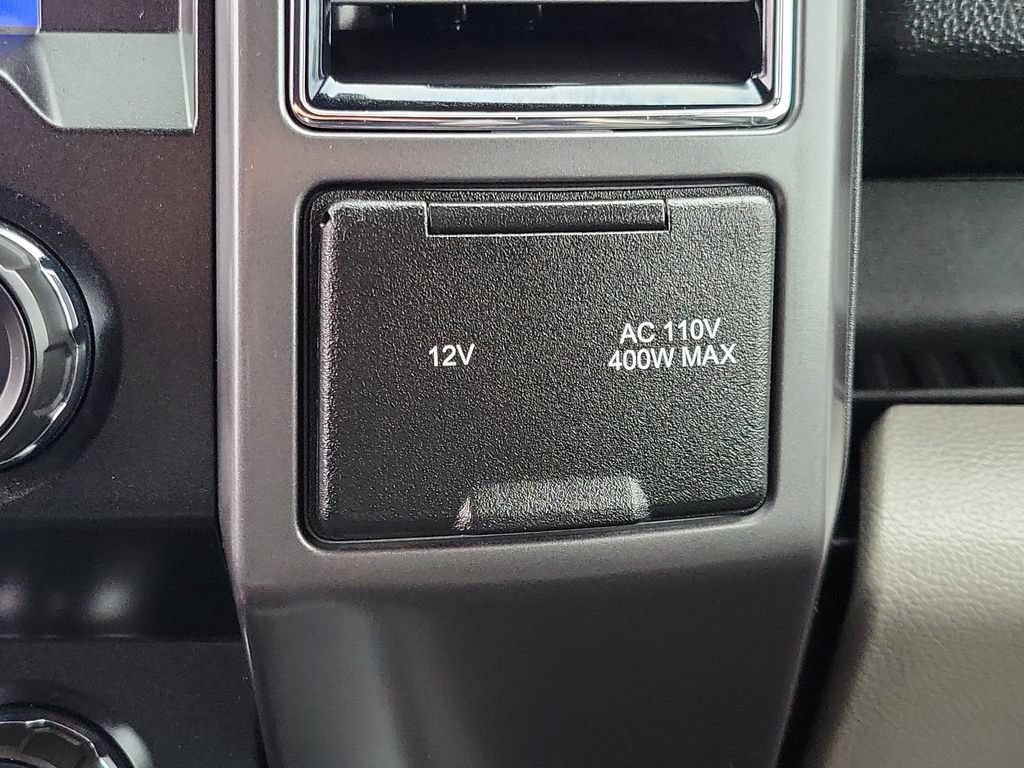 Certified 2019 Ford F150 XLT w/ Equipment Group 302A Luxury AWD/4WD image 32