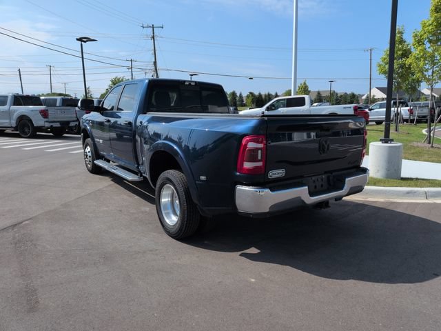 Used 2022 RAM 3500 Limited w/ Max Tow Package AWD/4WD image 3