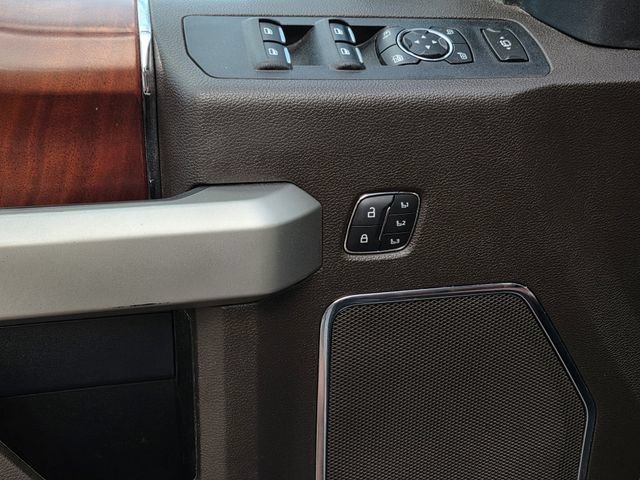Certified 2022 Ford F250 King Ranch w/ King Ranch Ultimate Package AWD/4WD image 18