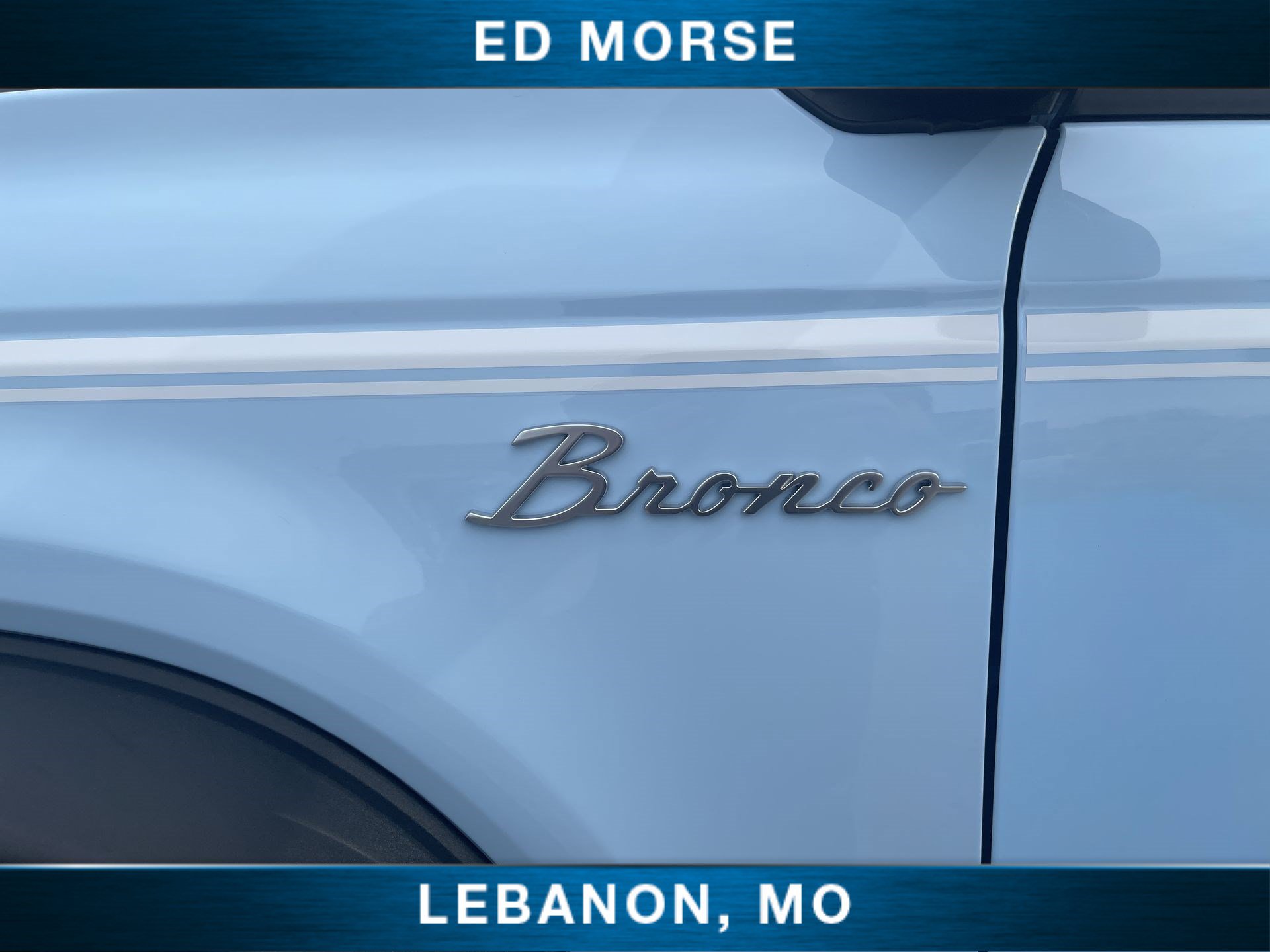 Certified 2024 Ford Bronco Heritage Edition AWD/4WD image 31