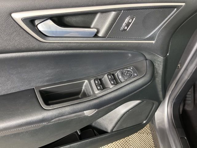 Certified 2022 Ford Edge SEL w/ Convenience Package AWD/4WD image 17