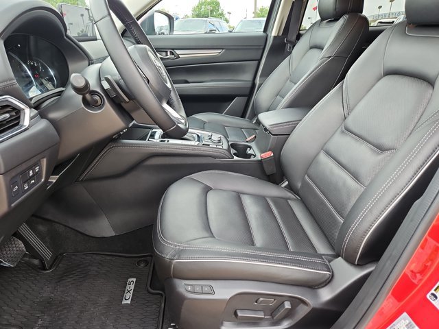 Used 2025 MAZDA CX-5 AWD 2.5 S w/ Premium Plus Pkg image 16
