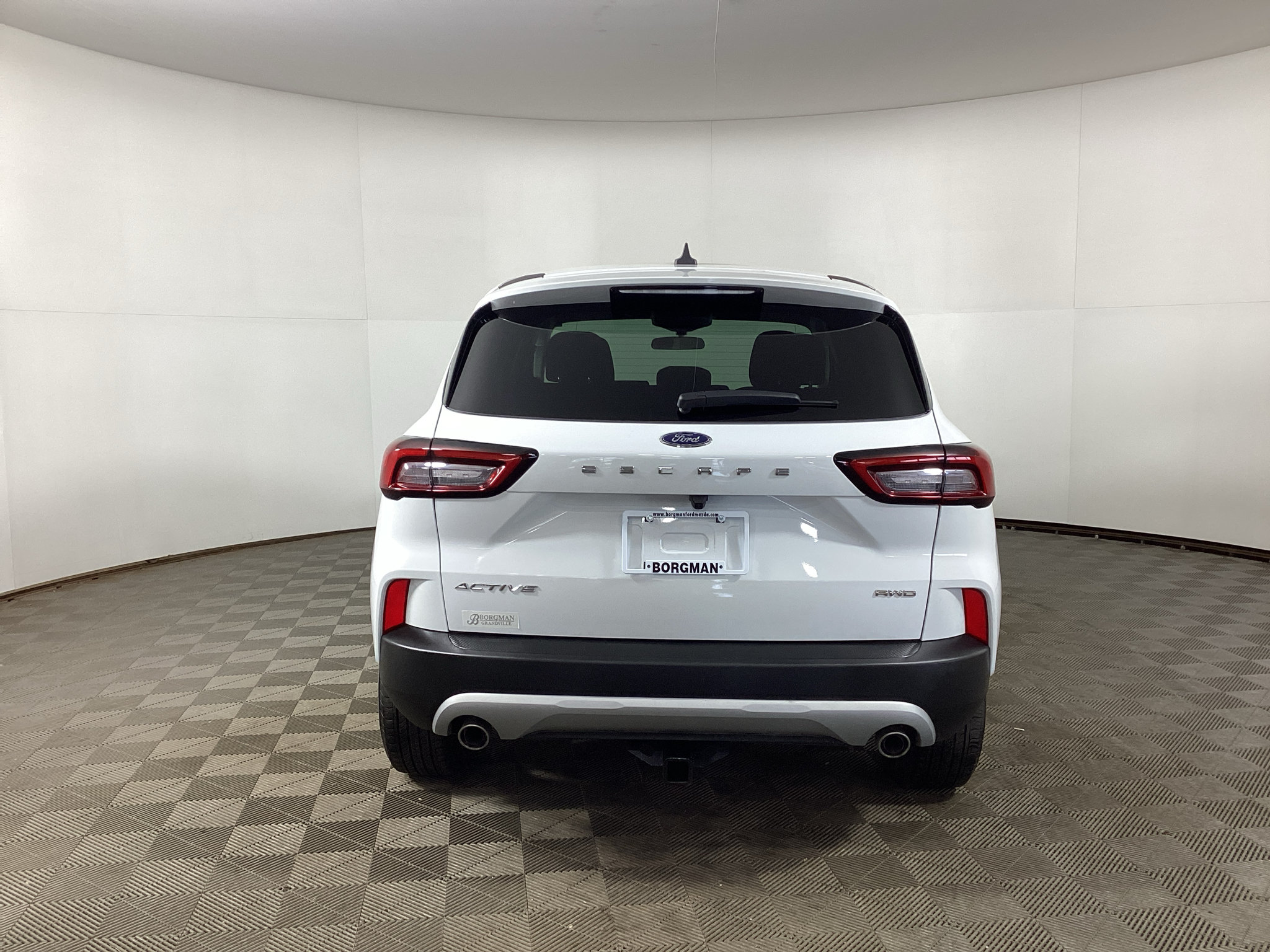 Certified 2024 Ford Escape Active AWD/4WD image 3