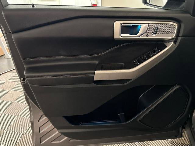 Certified 2023 Ford Explorer Limited image 15