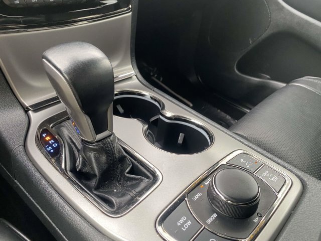 Used 2020 Jeep Grand Cherokee High Altitude AWD/4WD image 28