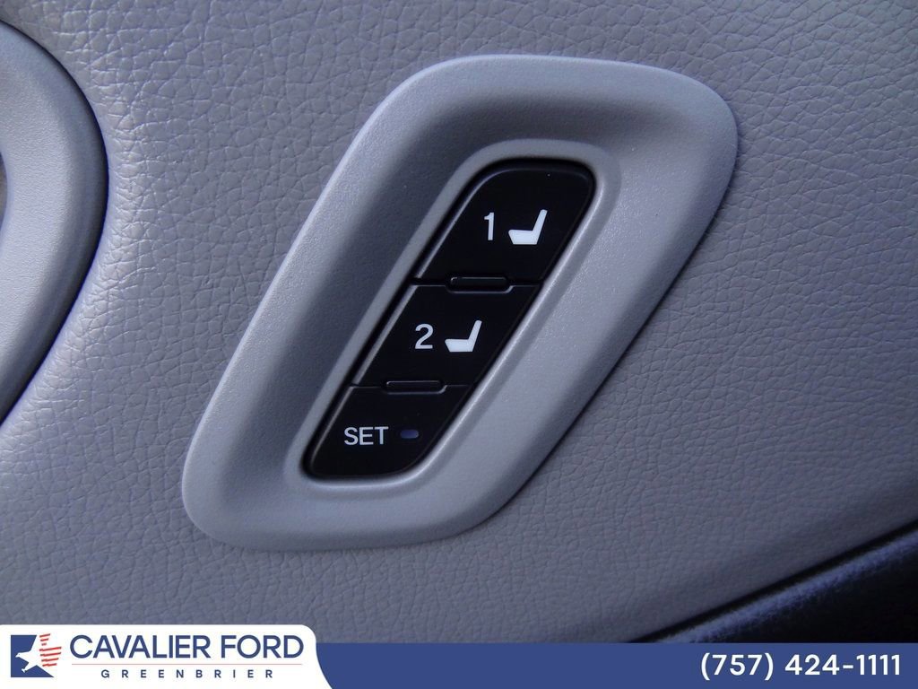 Used 2025 Honda Pilot Touring image 22