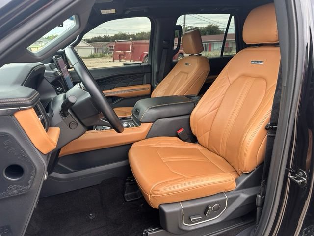 Certified 2022 Ford Expedition Max Platinum AWD/4WD image 16