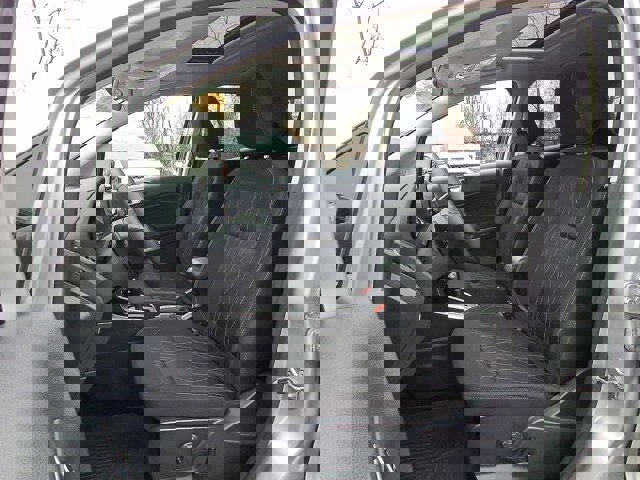 Certified 2019 Ford EcoSport SE image 16