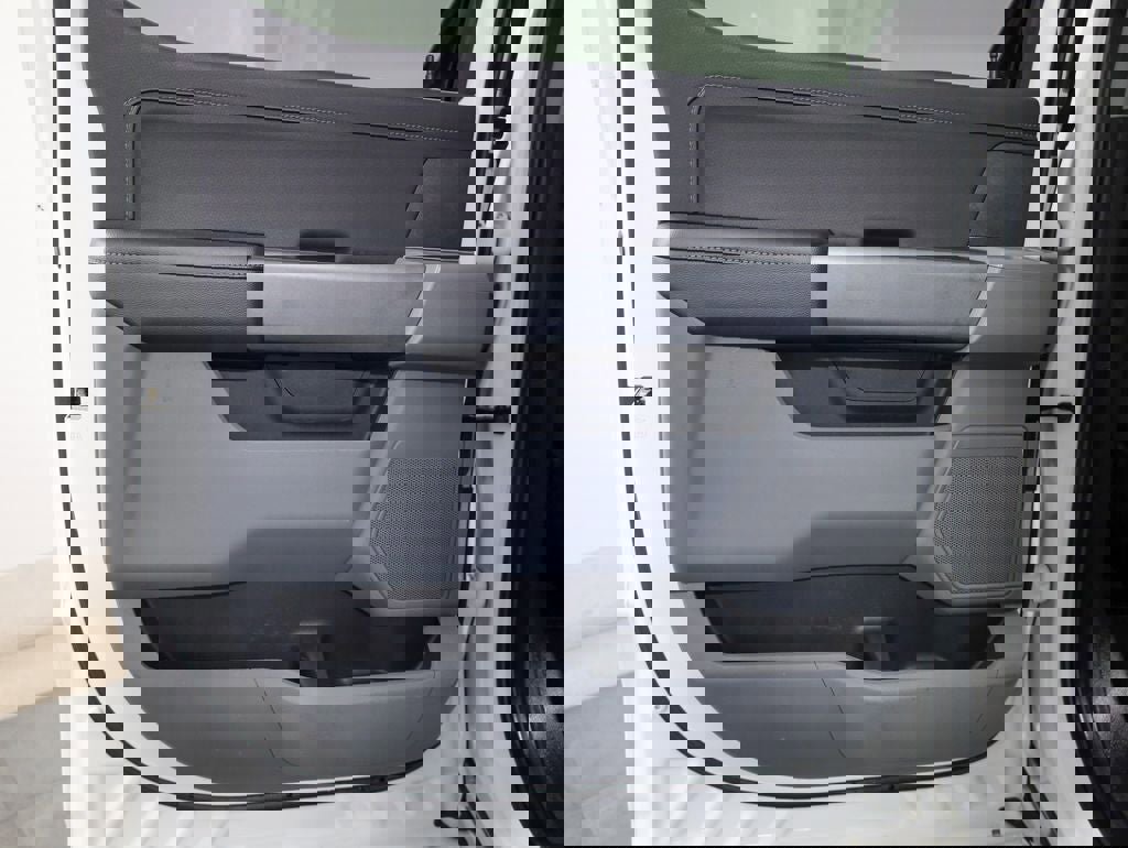 Certified 2024 Ford F150 XLT image 11