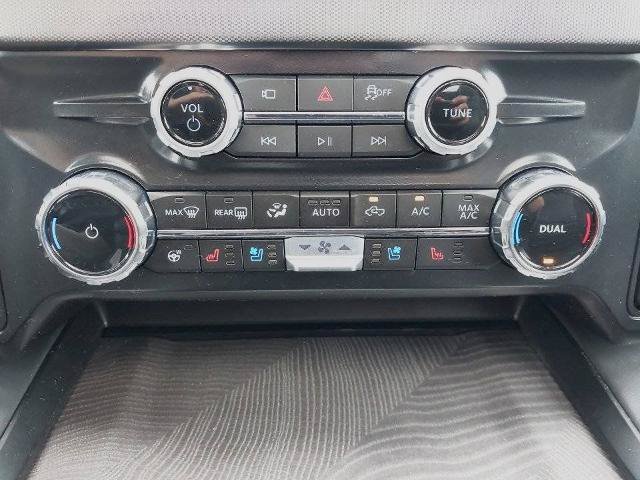 Certified 2025 Ford F350 Platinum AWD/4WD image 20