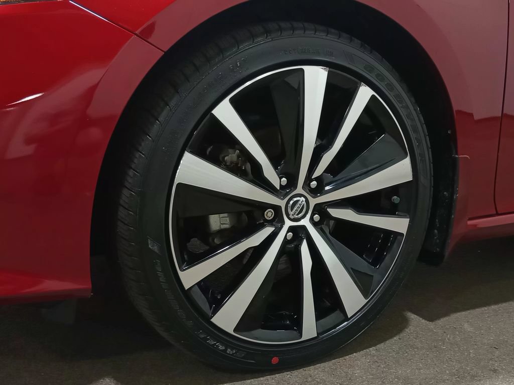 Used 2022 Nissan Altima 2.0 SR FWD image 12