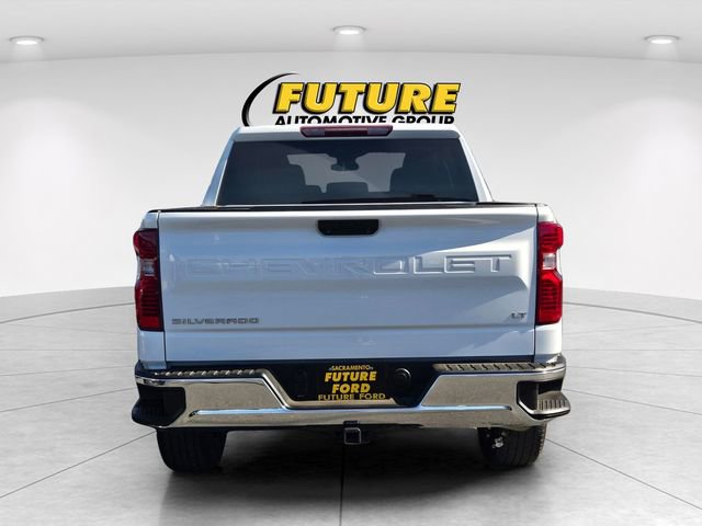 Used 2022 Chevrolet Silverado 1500 LT AWD/4WD image 5