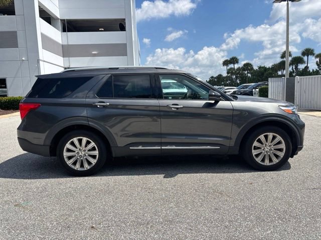 Certified 2020 Ford Explorer Limited AWD/4WD image 2
