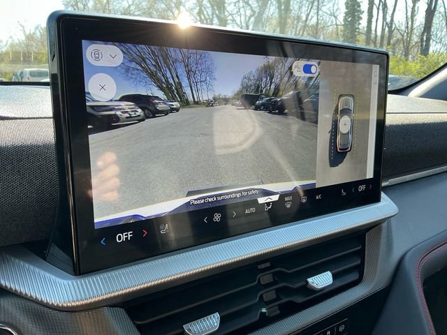 Certified 2025 Ford Explorer ST-Line image 23