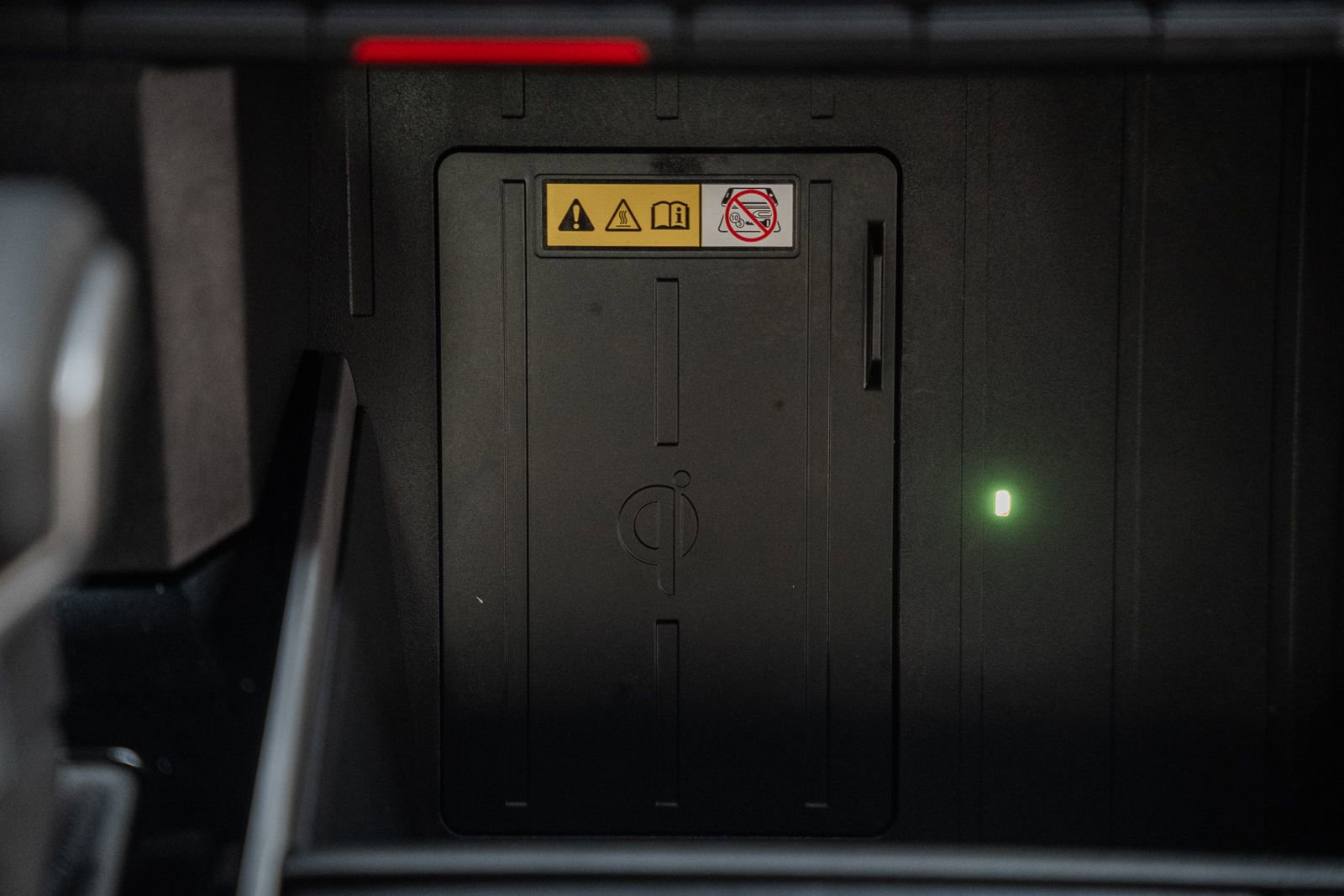 Used 2024 Toyota Tundra Platinum image 32