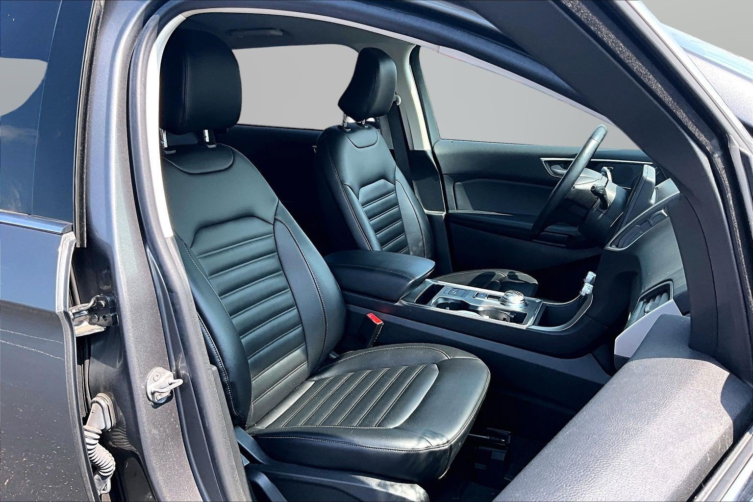 Certified 2023 Ford Edge SEL w/ Convenience Package AWD/4WD image 7