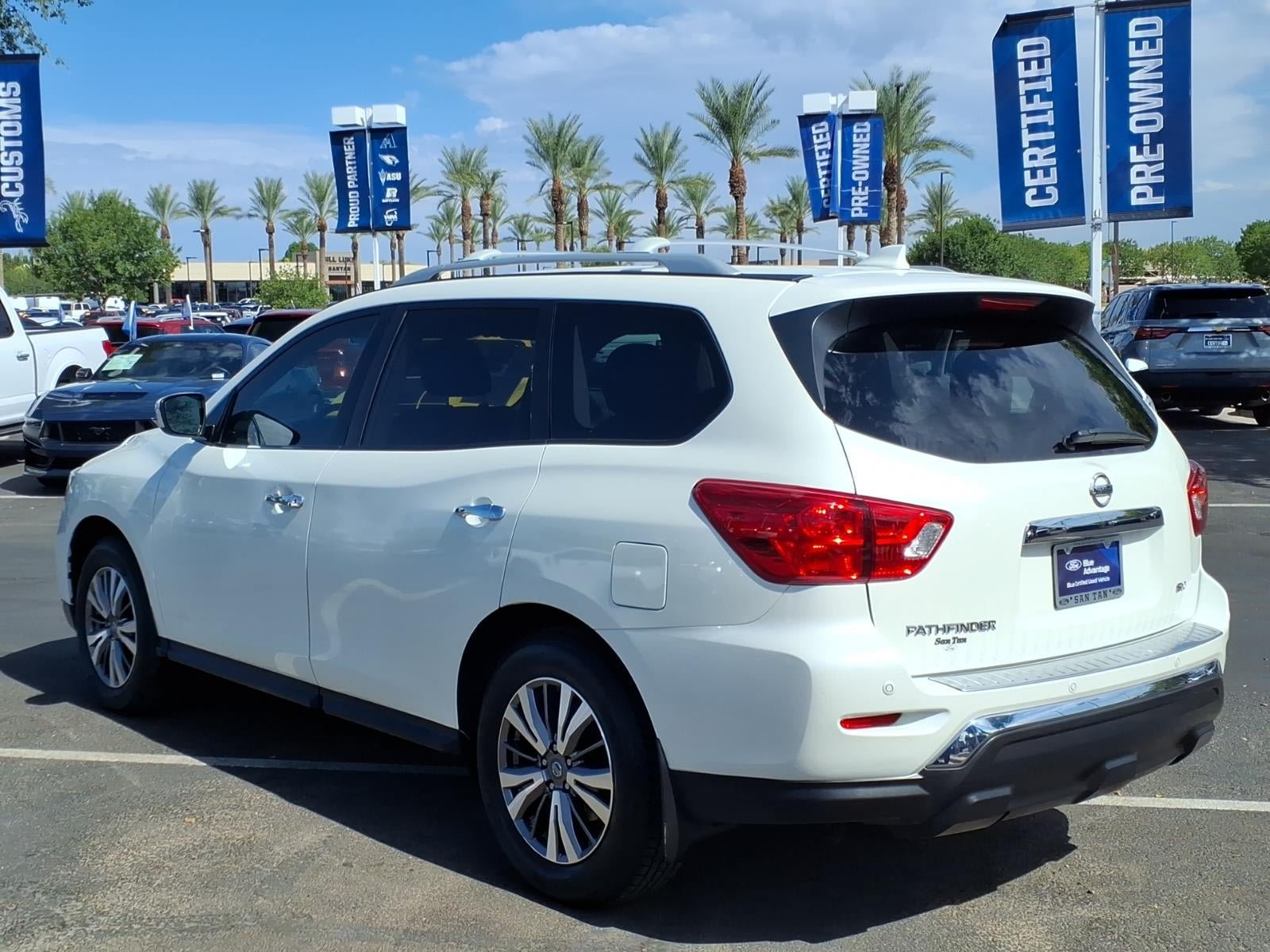Used 2019 Nissan Pathfinder SV FWD image 6