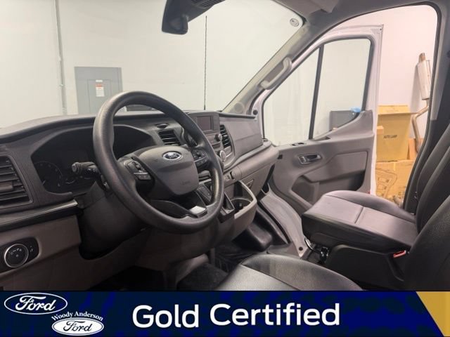 Certified 2025 Ford Transit 250 148 High Roof Extended RWD image 8