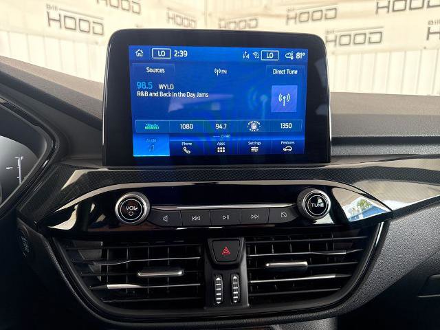 Certified 2025 Ford Escape ST-Line AWD/4WD image 3