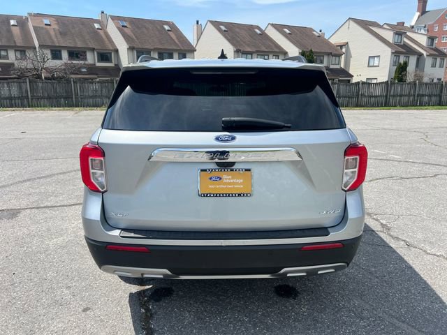Certified 2022 Ford Explorer XLT w/ Equipment Group 202A AWD/4WD image 6