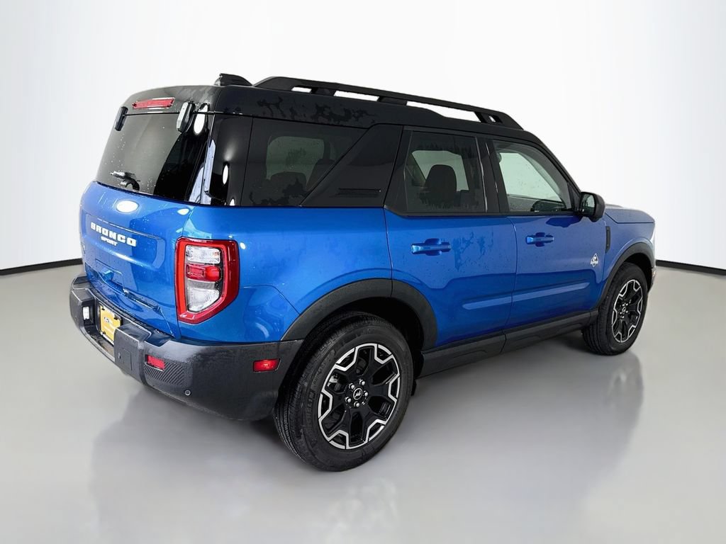 Certified 2025 Ford Bronco Sport Outer Banks w/ Outer Banks Tech Package+ AWD/4WD image 12