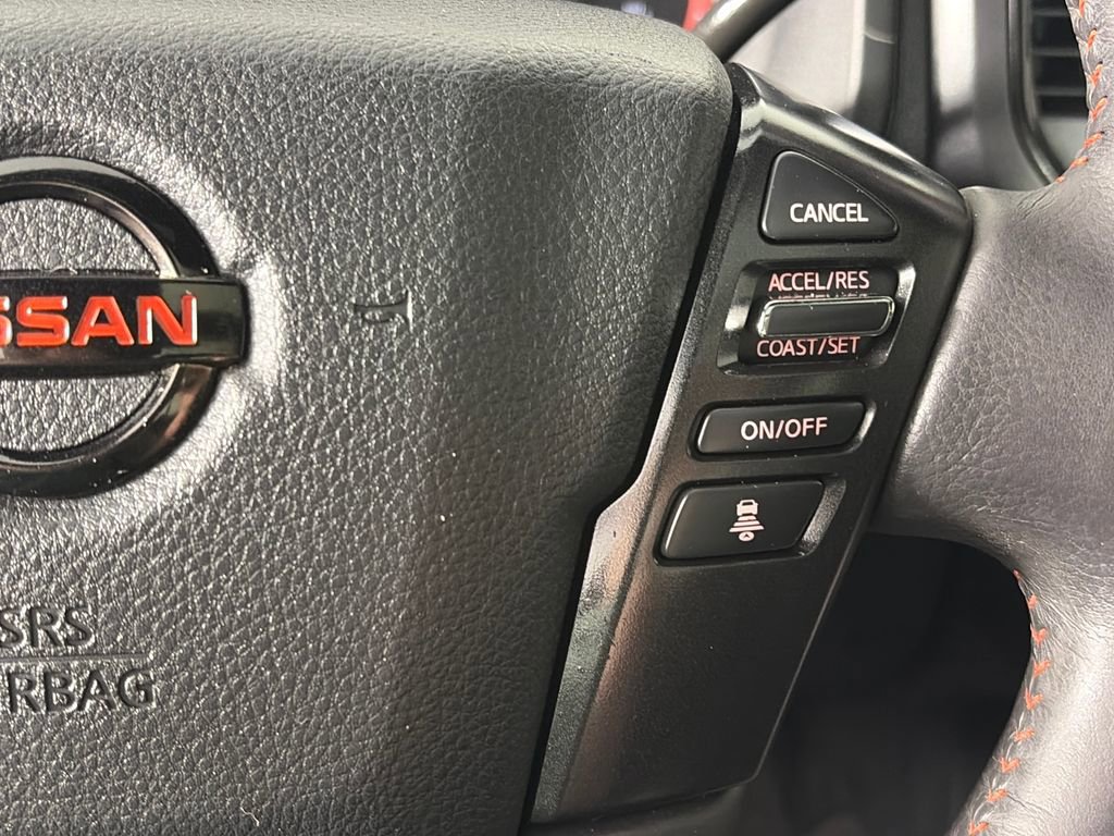Used 2022 Nissan Titan PRO-4X w/ Pro-4x Convenience Package AWD/4WD image 18