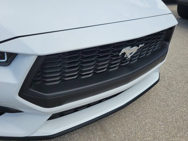Certified 2024 Ford Mustang Coupe RWD image 11