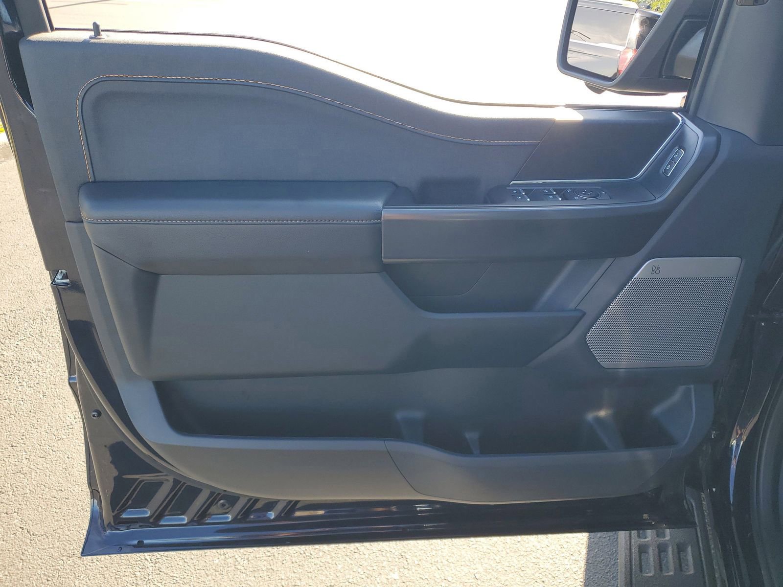 Certified 2025 Ford F150 Tremor w/ Tow/Haul Package AWD/4WD image 13