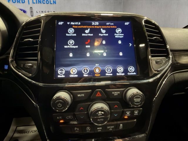 Used 2022 Jeep Grand Cherokee Limited AWD/4WD image 16