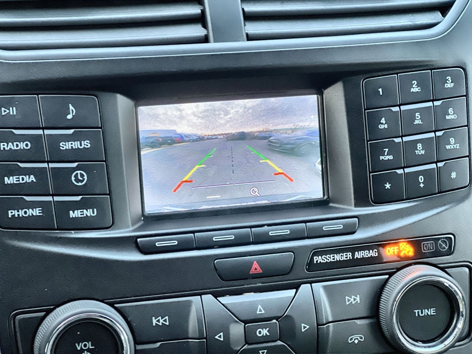 Certified 2019 Ford Explorer 4WD w/ Class III Trailer Tow Package image 19